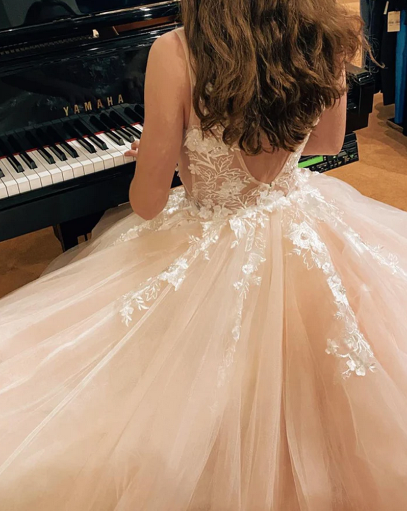 Women A-Line Prom Dresses Long Lace Appliques Evening Party Dress YPD059