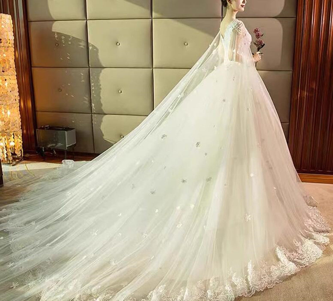 Women Tulle Lace Wedding Dresses Long Appliques Bridal Gowns YWD045