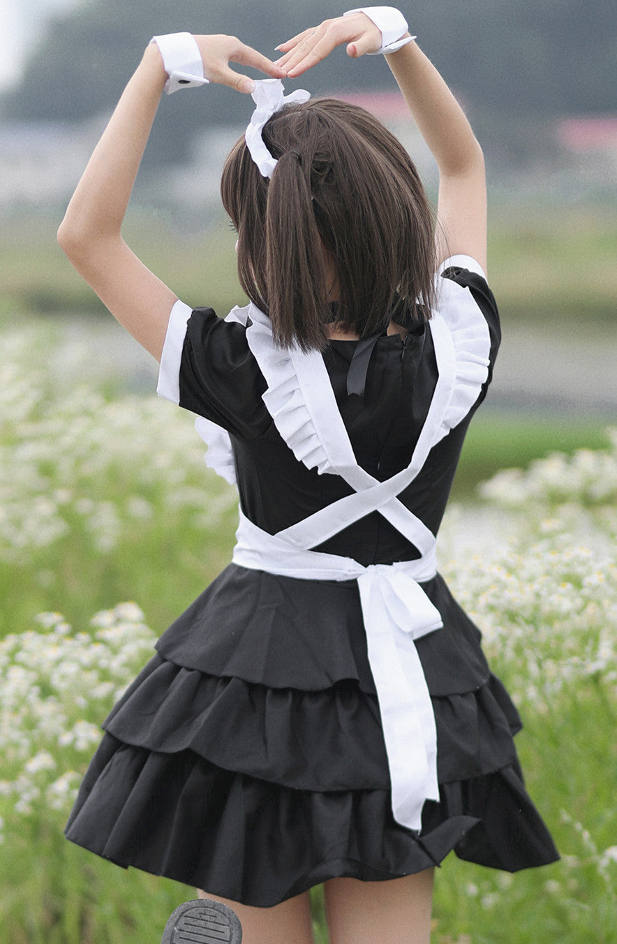 Anime Maid Cosplay Costume Dress for School Girls Halloween Maid Outfits Cute Lolita Dress YCC046
