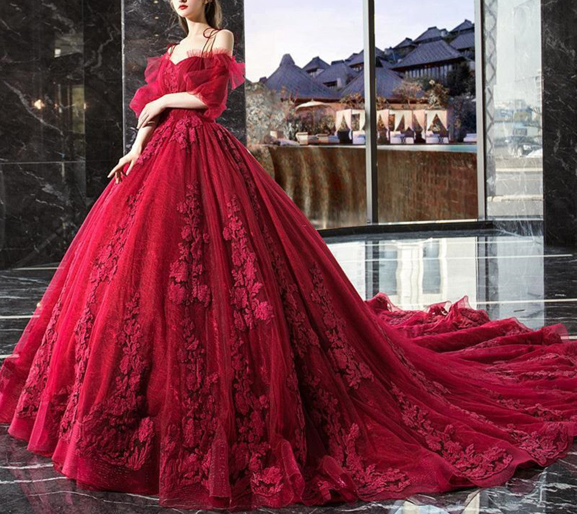 Women Tulle Appliques Wedding Dresses Sweetheart Long Princess Bridal Gowns YWD066