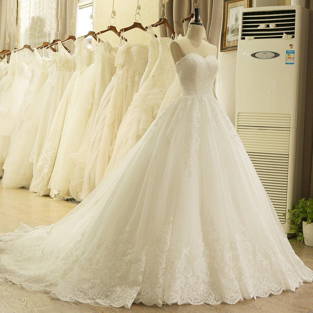 Women Lace Wedding Dresses Sweetheart Long Appliques Bridal Gowns YWD068