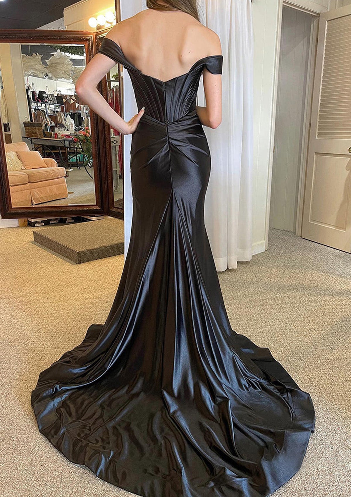 Women Off Shoulder Prom Dress Long Black Evening Gowns Side Slit Formal Party Dress YPD792