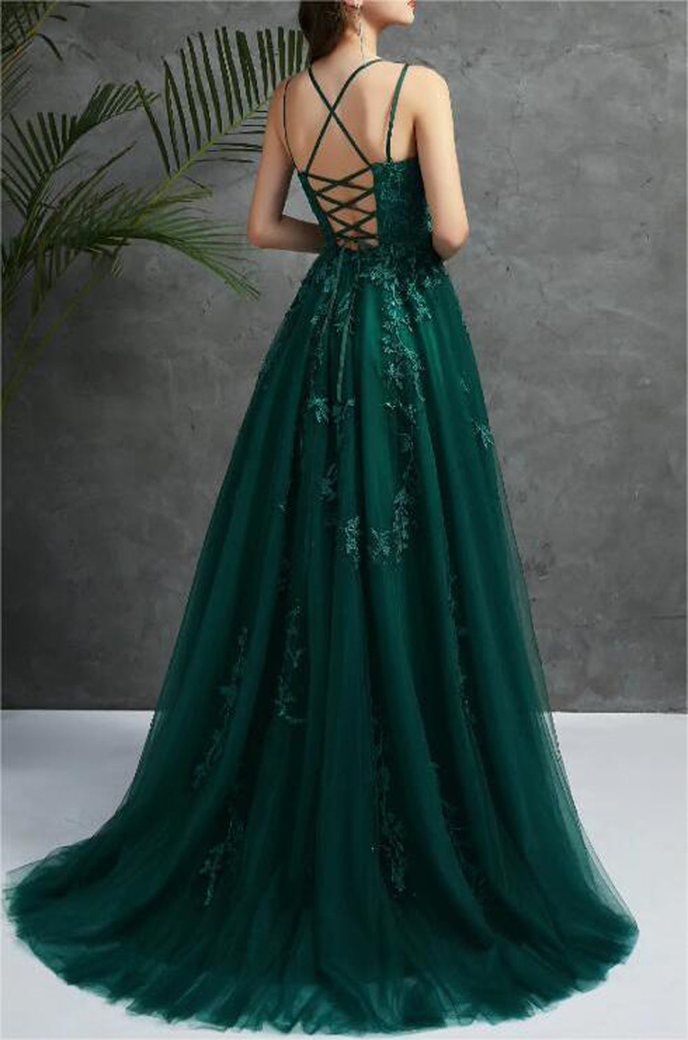 Women Tulle Lace Prom Dress Long Appliques Evening Gowns Spaghetti Straps Formal Party Dress YPD745