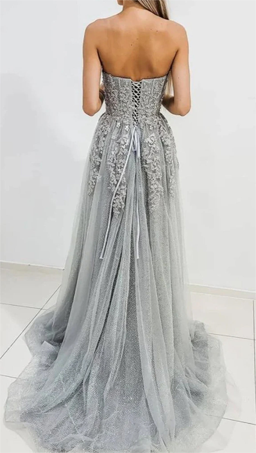 Women Strapless Lace Prom Dresses Long Appliques Evening Gowns Sleeveless Formal Party Dress YPD688