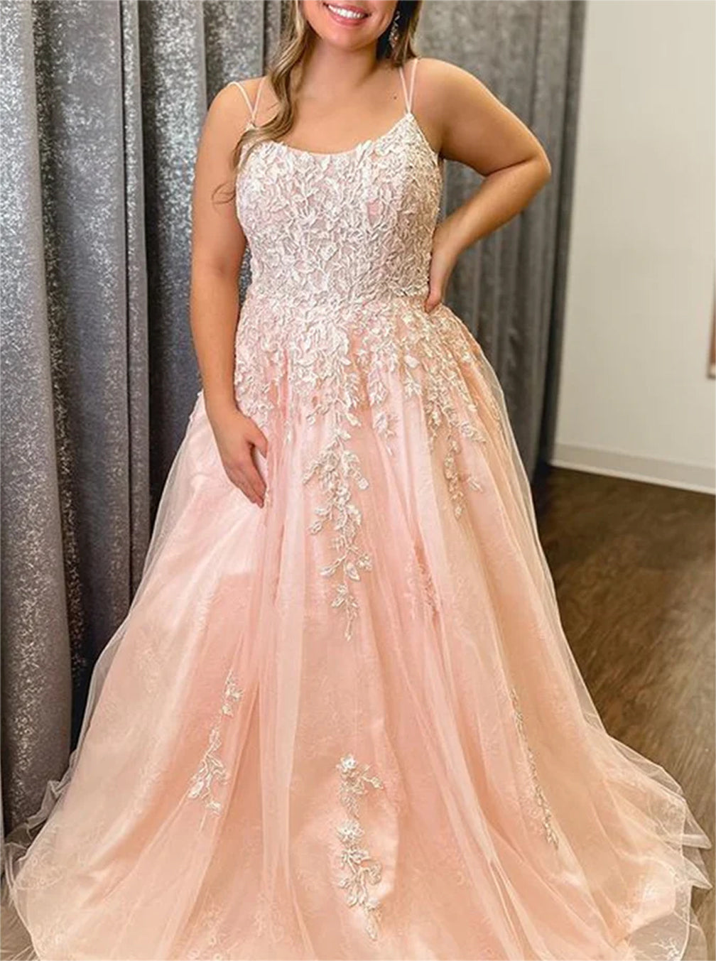 Women A-Line Lace Prom Dresses Long Appliques Evening Gowns Sleeveless Formal Party Dress YPD689