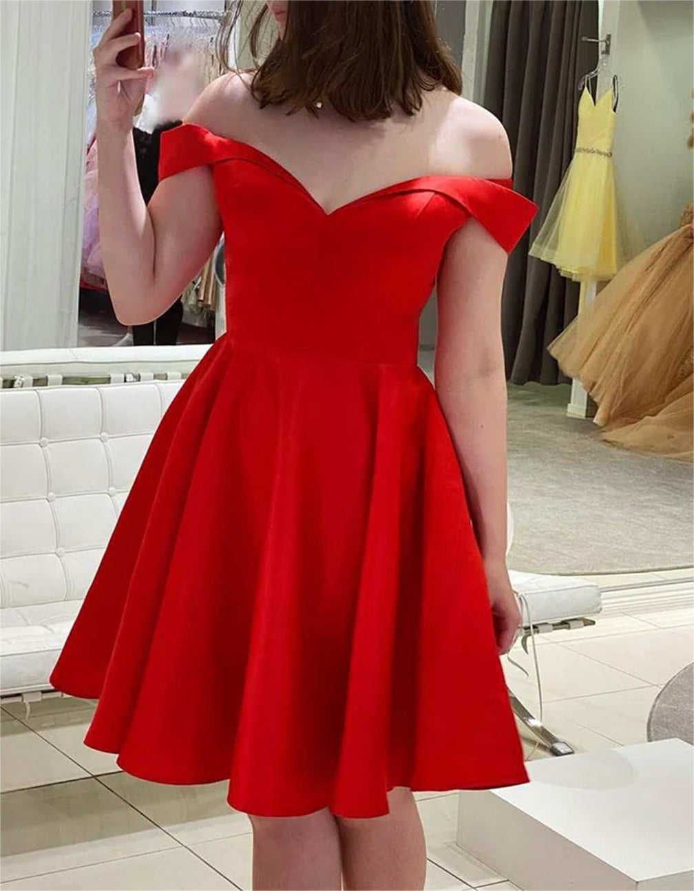 Women A-Line Homecoming Dresses Mini Girls Off the Shoulder Cocktail Party Gowns YHD335