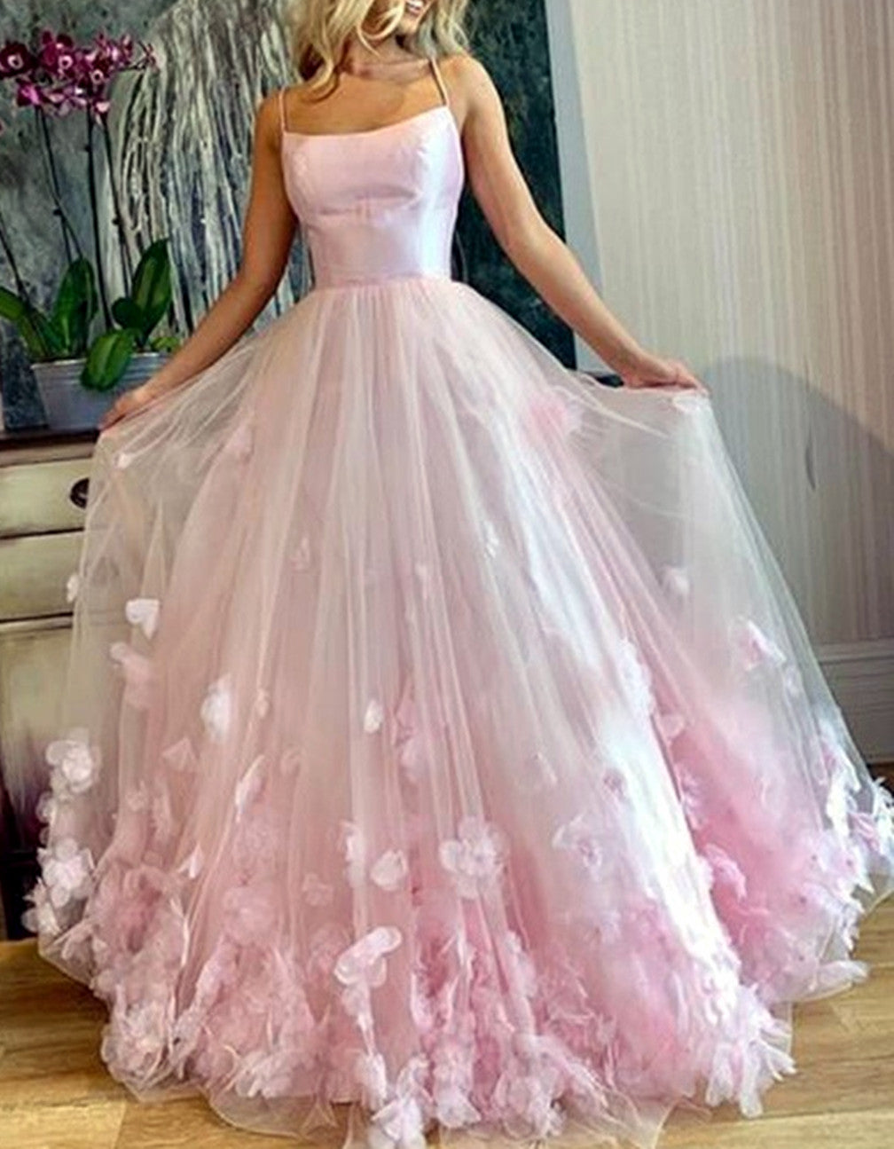 Women A-Line Tulle Prom Dresses Long Appliques Evening Gowns Formal Party Dress YPD567