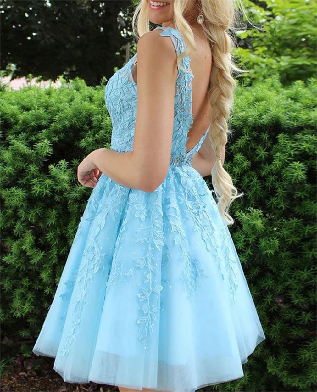 Women Lace Homecoming Dresses Mini Girls V-Neck Appliques Cocktail Party Gowns YHD327