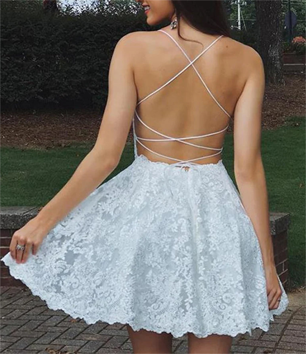 Women A-Line Lace Homecoming Dresses Mini Girls Backless Appliques Cocktail Party Gowns YHD321