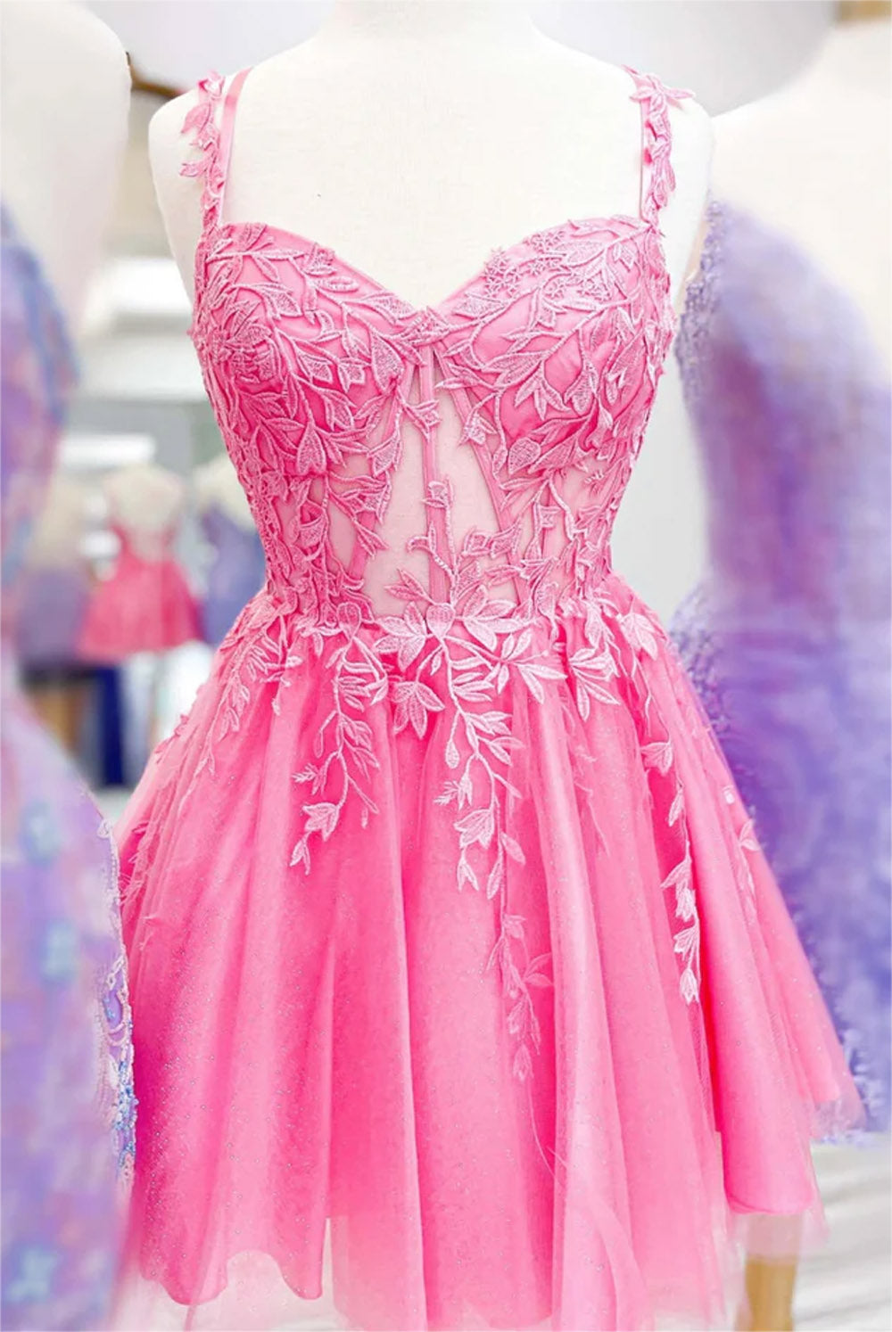 Women A-Line Lace Prom Dresses Short Appliques Cocktail Gowns Girls Sleeveless Homecoming Dresses YHD312