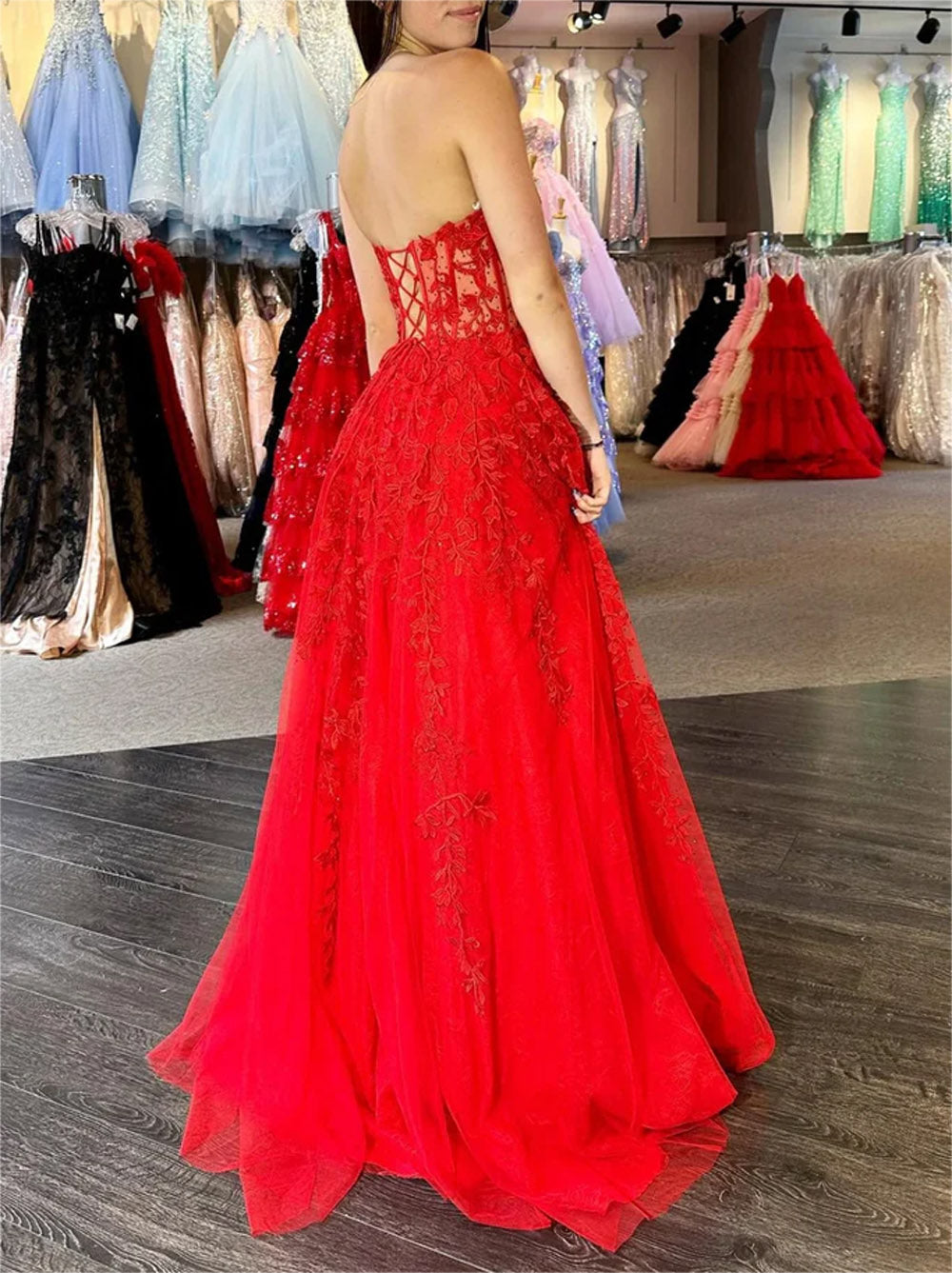 Women A-Line Lace Prom Dresses Long Strapless Appliques Evening Gowns Sleeveless Formal Party Dress YPD661