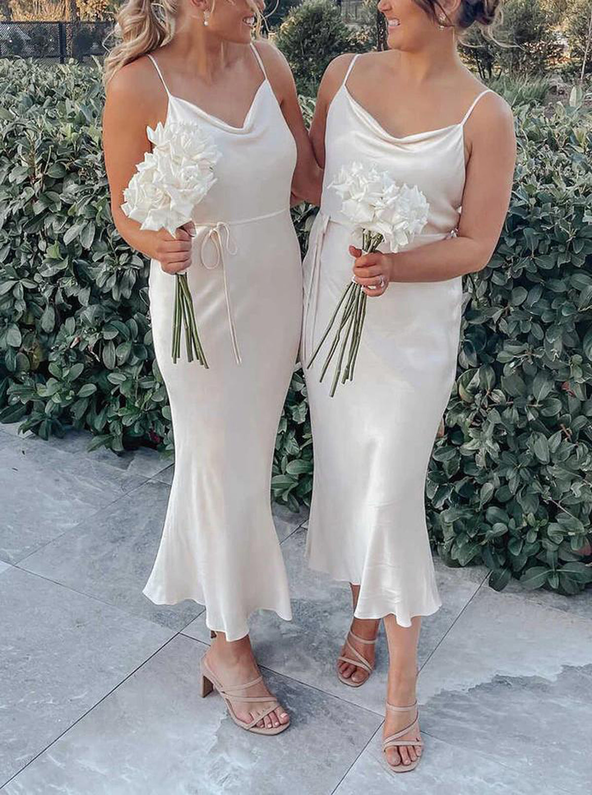 Women Spaghetti Straps Bridesmaid Dress Short Prom Gowns Fashion Wedding Party Dress YBD035
