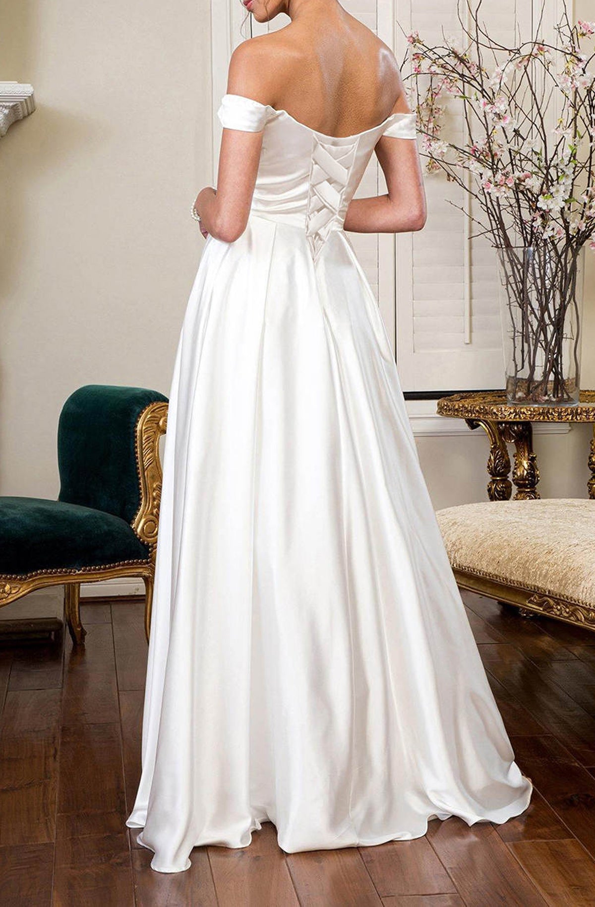 Women Sweetheart Bridesmaid Dress Long Off-the-Shoulder Prom Gowns High Side Slit Wedding Party Dress YBD009