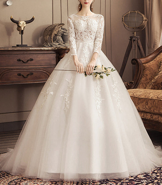 Women A-Line Lace Wedding Dresses Long Appliques Bridal Gowns YWD017