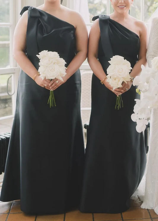 Women One-Shoulder Bridesmaid Dress Long Black Prom Gowns Mermaid Wedding Party Dress YBD011