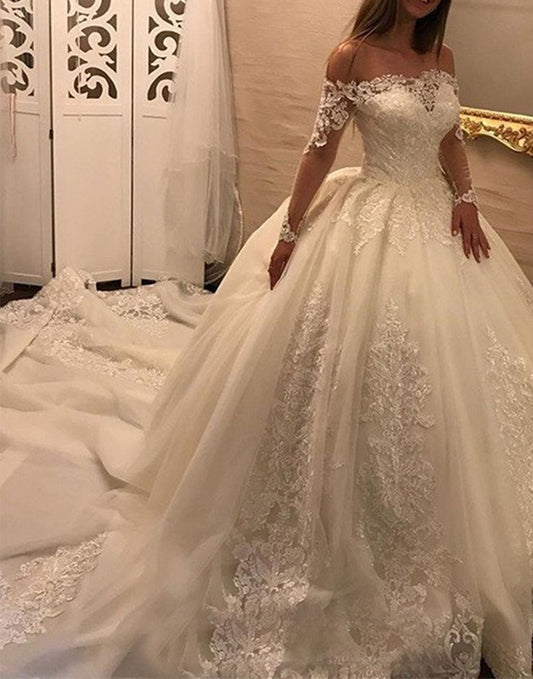 Women Ball Gown Appliques Wedding Dresses Long Sleeves Lace Bridal Gowns YWD160