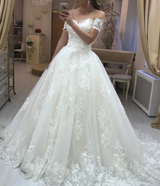 Women A-Line Wedding Dresses Long Lace Appliques Bridal Gowns YWD149