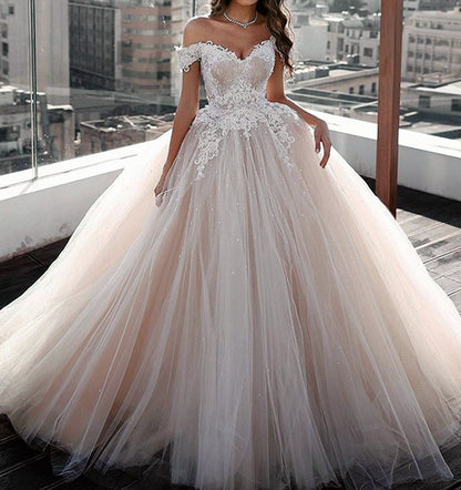 Women Ball Gown Appliques Wedding Dresses Long Tulle Lace Bridal Gowns YWD196