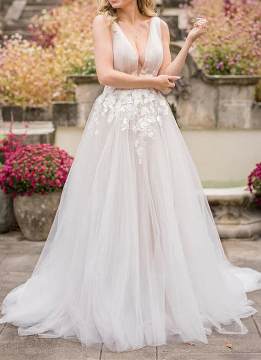 Women V-Neck Lace Prom Dresses Long Appliques Evening Gowns Sleeveless Formal Party Dress YPD685