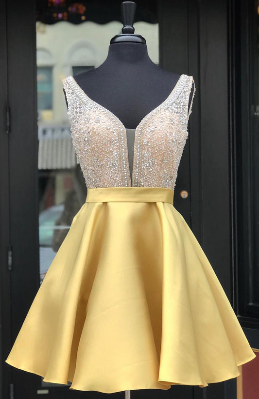 Women Beads Prom Dresses Short Cocktail Gowns Girls Homecoming Dresses Short Graduation Dress YHD061